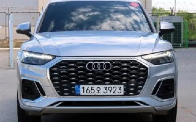 인천중고차할부비교 Q5 (FY) 45 TFSI 콰트로 프리미엄 스포트백 매물 사진 16 - 2022/06 76,314km