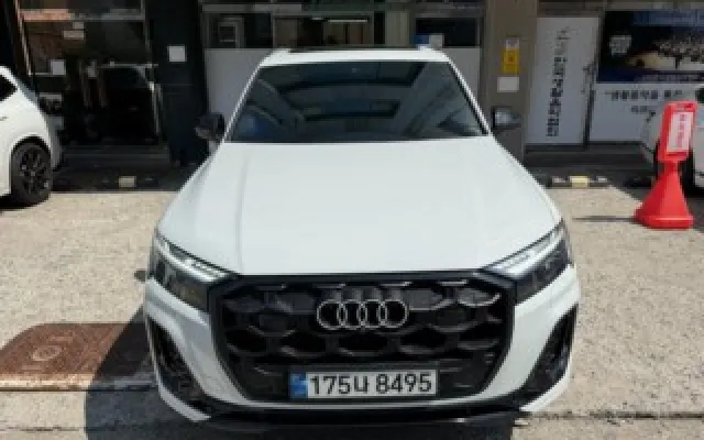 인천중고차할부비교 Q7 (4M) 50 TDI 콰트로 프리미엄 매물 사진 8 - 2026/01 17,012km