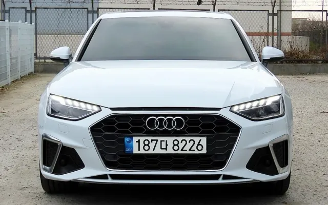 인천중고차할부비교 A4 (B9) 40 TFSI 프리미엄 매물 사진 16 - 2022/01 68,947km